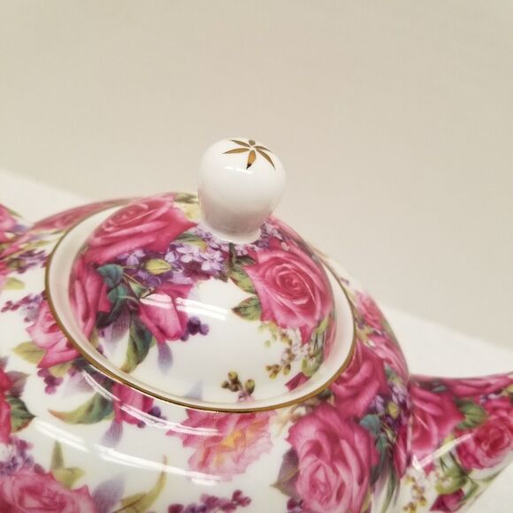 Maxwell & Williams Designer Homewares fine bone china Roseberry 6" tall x 9" wid - Picture 5 of 12